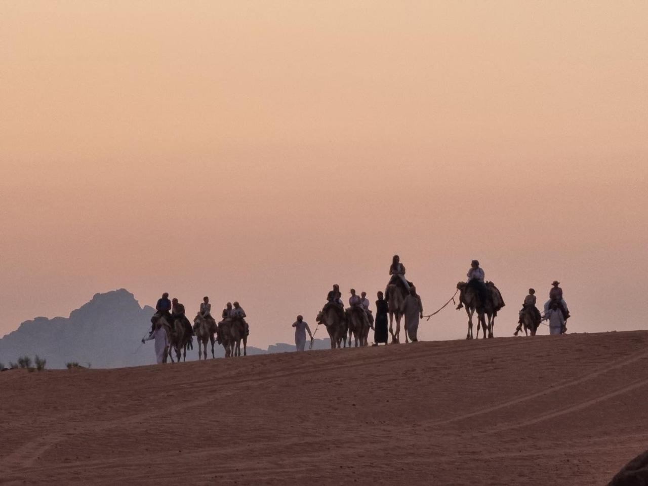 Wadi Rum Oscar Camp Dış mekan fotoğraf